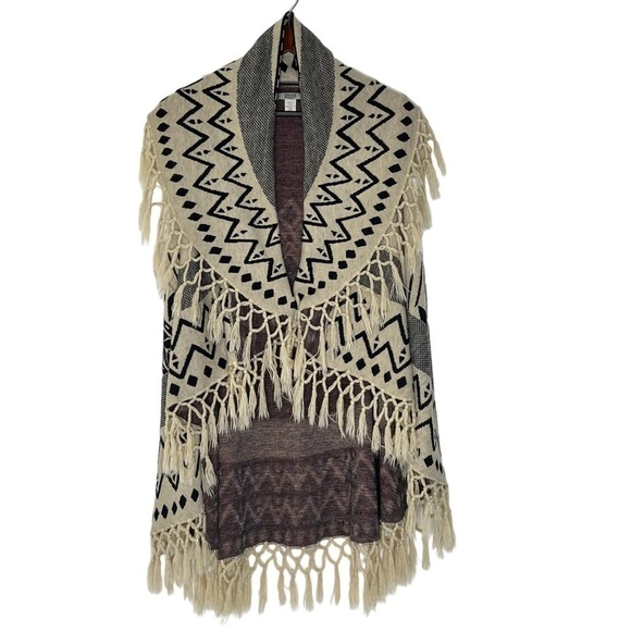 VINTAGE AMERICA Aztec Fringed Cardigan Shawl Poncho Size Small/Medium - Picture 1 of 14